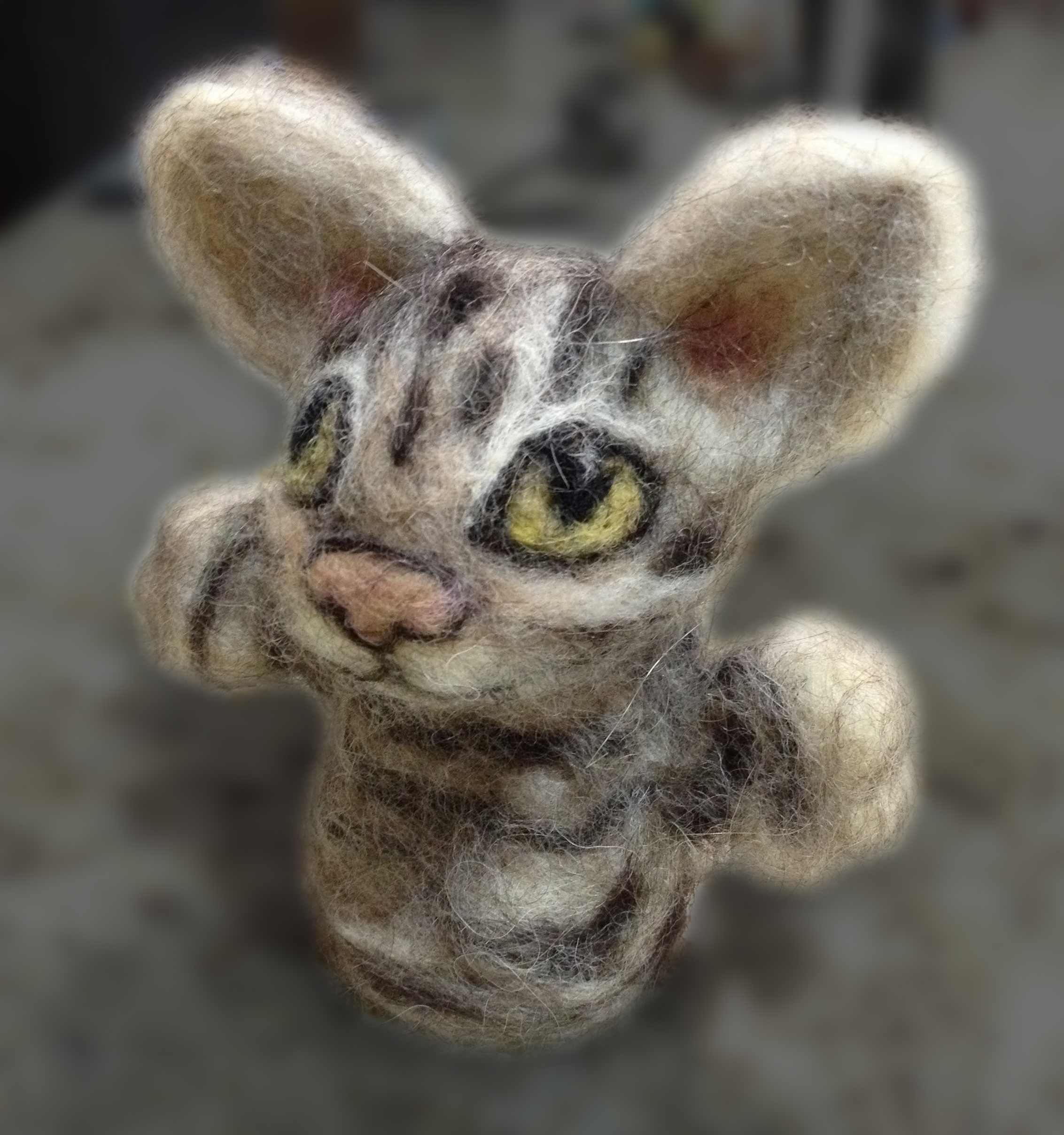 Needle felted kitty